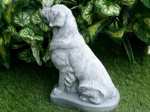 Golden Retriever concrete statue 9.75" tall Monochrome Grey pet Loss Gift and garden Decor