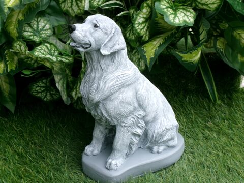 Golden Retriever concrete statue 9.75" tall Monochrome Grey pet Loss Gift and garden Decor